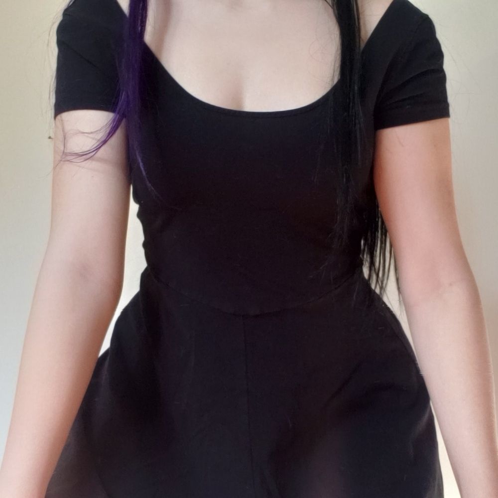 Black Short Sleeve Dress